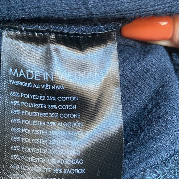 Blue Club Monaco Sweater - Picture 4 of 4